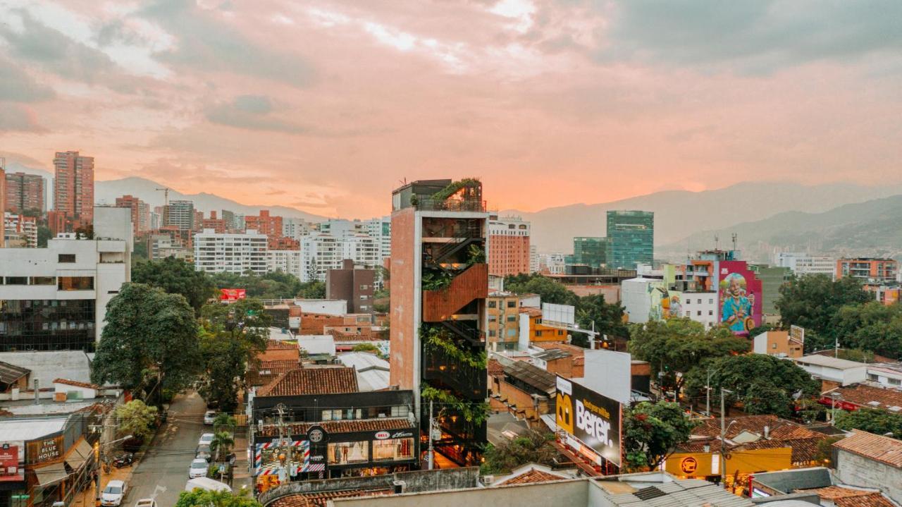 The Somos Beats Hotel & Rooftop Medellin Exterior photo